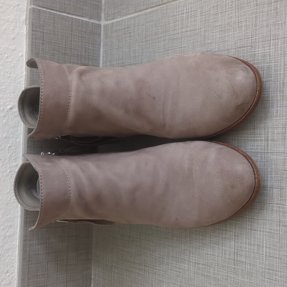 Sam Edelman Packer Booties - Picture 2 of 10